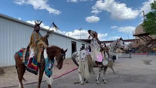 “Gathering of Nations” Pow Wow - Nativi americani a cavallo 2