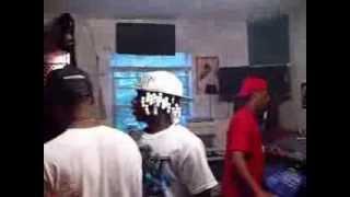 M.P.M.G.demo of KOOL&the GANGS "too hott" song freestyle rapping