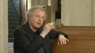 András Schiff explains Bach