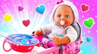 La siège pour manger de la poupée Bébé Annabelle  Jeux de nounou pour enfants