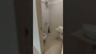 Amit. 9161305994 #1bhk#Rent 60000#Azad Nagar metro station# Bachelor Allowed#Gym # rooftop terrace