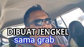 ADA APA DENGAN GRAB MOBIL