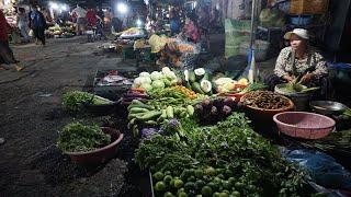 Many Yummy Different Various Street Food @Phsa Kandal - Night Food Market in Town