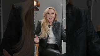 #LindsayLohan teaches #TaylenBiggs about the early 2000s.