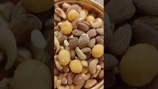 SALTED MIXED NUTS #almonds #cashew #mixednuts