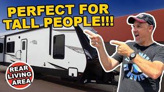 East To West Alta 3250KXT | Tall Man's RV Reviews