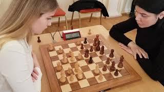 IM Olga Badelka (Belarus) - WGM Elmira Mirzoeva (Russia)