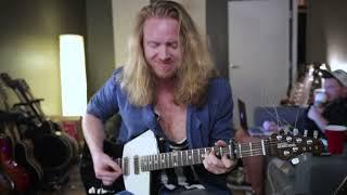 Trev Lukather tracking LEVARA “Ever Enough” main riff 2020