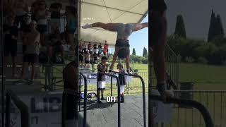 Calisthenics public reaction! (Chiara)