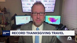 Low gas prices are driving holiday travel sentiment, says GasBuddy's Patrick De Haan