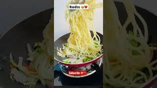 Hakka noodles holi day ️ #foodie#foodlover#foodblogger #shortvideo #food #home #shortsfeed #video