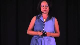 "Creatividad, Mariposas Amarillas y el Efecto Wow!¨ | Mari Carmen Obregón | TEDxTijuana