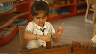 Montessori in Classroom: Sensorial Activities