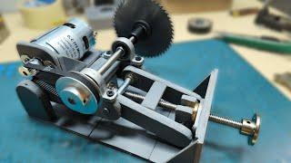 How to make a mini table saw lifting system. Make your own mini table saw P1