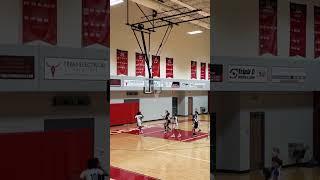 Hunter great pass to Chase & score