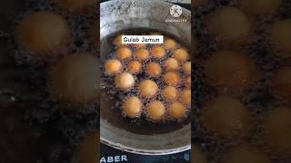 తియతియని Gulab Jamun.......#sweet#food#trending#ytshorts