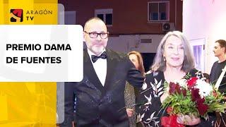 Petra Martínez recibe el premio Dama de Fuentes