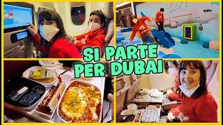 Andiamo a Dubai  Cena in aereo e arrivo in hotel! (Giorno 1)