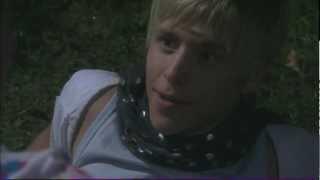 Dale and Maxxie Kiss - Skins