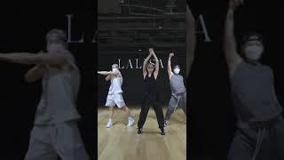 LALISA Dance Challenge With Kwon Twins