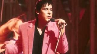 SHAKIN' STEVENS   TURNING AWAY.wmv