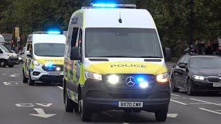 Metropolitan Police Commercial vehicle units responding in convoy to a Truck Rtc in Brixton 