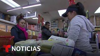 La bolsa cae antes de iniciar los aranceles y los compradores están angustiados | Noticias Telemundo