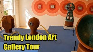 Trendy London Art Galleries Visited By Bus