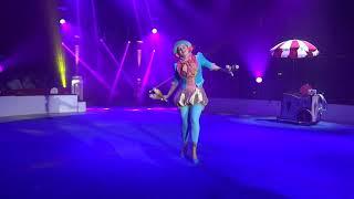 Соло-жонглер Диана Степанова. "Mademoiselle Di-Di". Россия