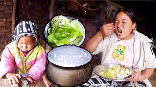 Mom & Son having meal II Meal time in shelter@pastorallifeofnepal@AloneAdhirajnepal