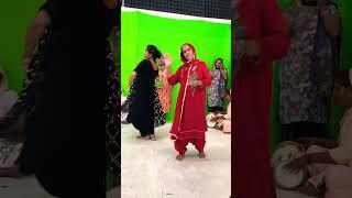 Popular geet 