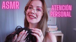 ASMR CHICA DE TU CLASE JUEGA CON TU PELO Y TE CUENTA CHISMES