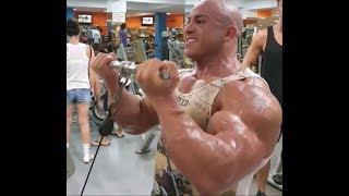 Greek-Cypriot bodybuilder Avramis Kyriakou | Biceps workout