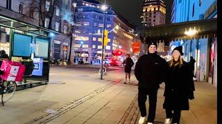 Stockholm Walks: Kungsgatan - Sergelstorg in November. Christmas decorations and street life