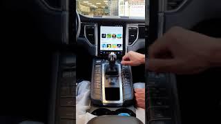 Porsche Macan car tablet monitor dedicato Android  Apple