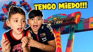 KARIM y DYLAN LLORAN en la FERIA | Family Juega