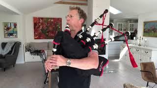 Frank Thomson. Duncan MacRae bagpipes SL10