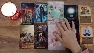 Tam Şu Anda Neler Hissediyor? Tarot