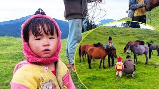 Sanjip & Jonson herding horse II Little shephard Jonson in Himalaya Nepal@pastorallifeofnepal