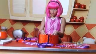 LazyTown with Chloe Lang behind the scenes