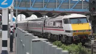 LNER INTERCITY 225 sets and more at Peterborough Station on Saturday 26/4/25 in Full 4K Ultra HD!