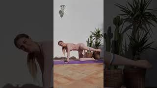 Do this, not that! Fire Hydrant #shorts #workout #howto #youtubeshorts