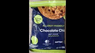 DoubleTree by Hilton Gluten Free Chocolate Chip Soft Cookie Review