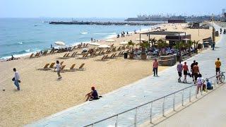 Barcelona, Spain: Beaches and Gothic Quarter - Rick Steves’ Europe Travel Guide - Travel Bite