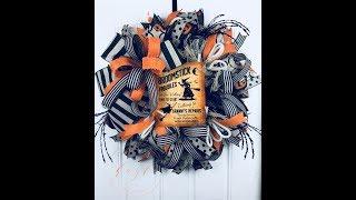 Halloween Ruffle Wreath Tutorial | Halloween Wreath | Halloween Decor #decomeshwreath