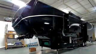 THE BEST? Crazy Nice LUXE Elite Fifth Wheel RV!