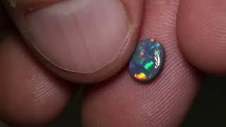 Black Opal Direct gems - 0.56 ct Black Opal