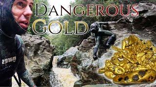 Finding Gold Nuggets above a Dangerous Gorge in Tasmania!!