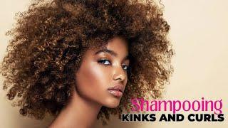 Ladies First: Shampooing Kinks and Curls