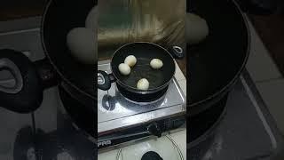 fried egg for preparing egg curry #subscribe#food#satisfying